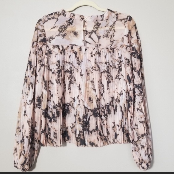 CLICHE pleated Soft Pink And Black Marble Blouse Top size XL - Picture 4 of 6